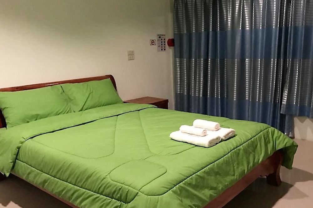 Piarnsri Resort Ban Chak Lao Bagian luar foto
